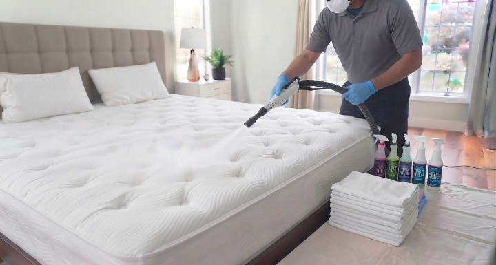 Deep Mattress Cleaning